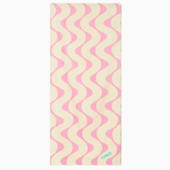 Poolside Leisure Club Beach Towel - Picture 1 of 1